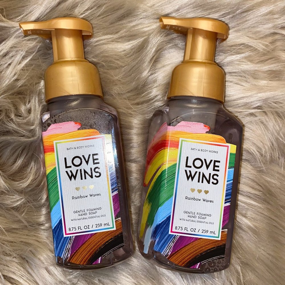Bath & Body Works Foaming Hand Soap Love Wins SPECIAL EDITION 2-pack Sealed